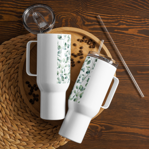Travel mug with a handle